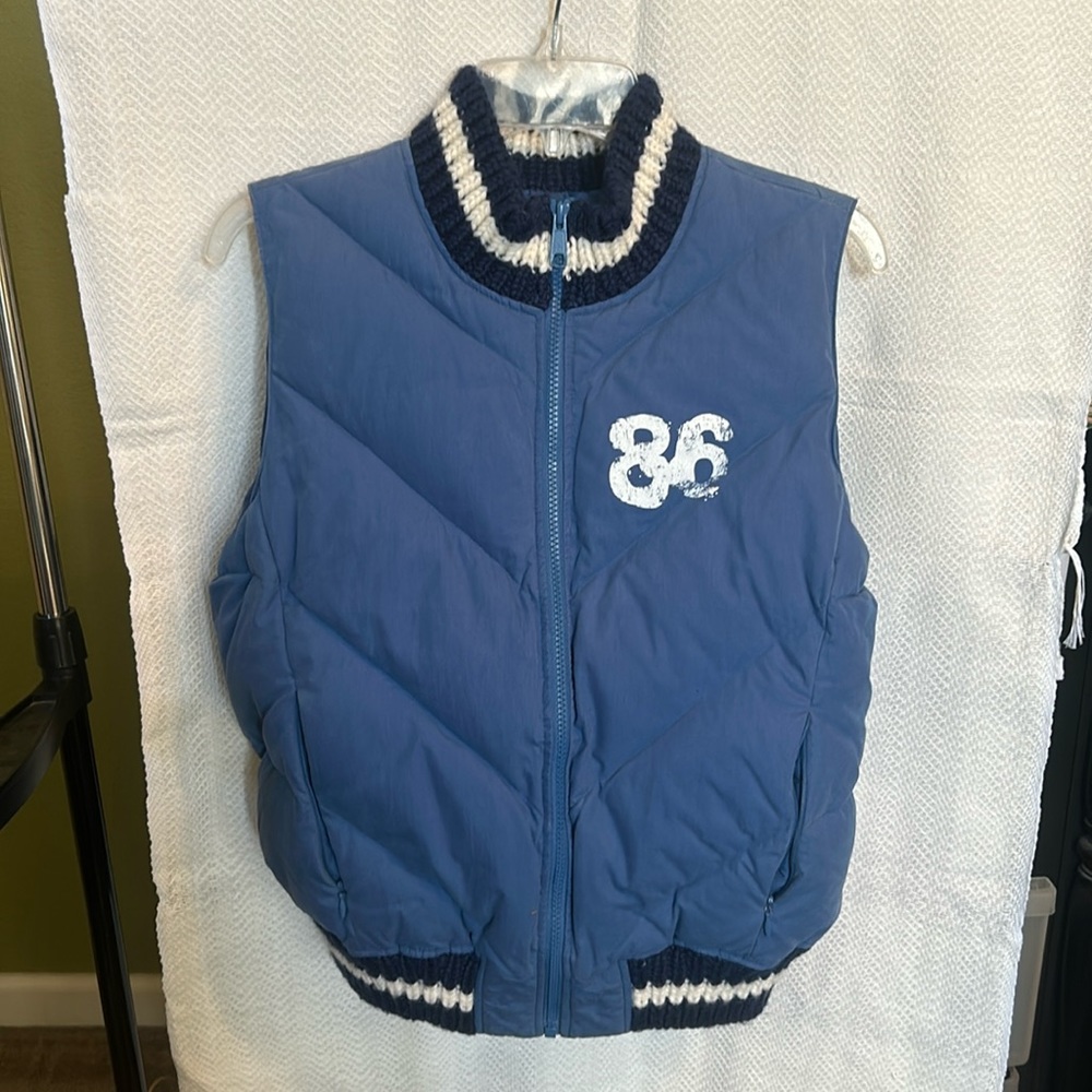 Victoria’s Secret Women’s Puffer Vest Cotton Down Feather M-L (runs small)